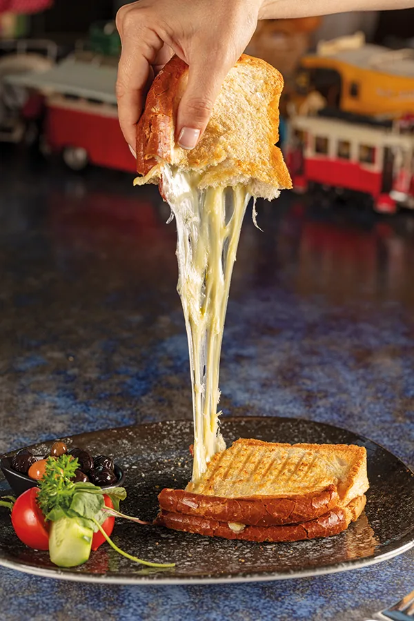 Kaşar Peynirli Tost